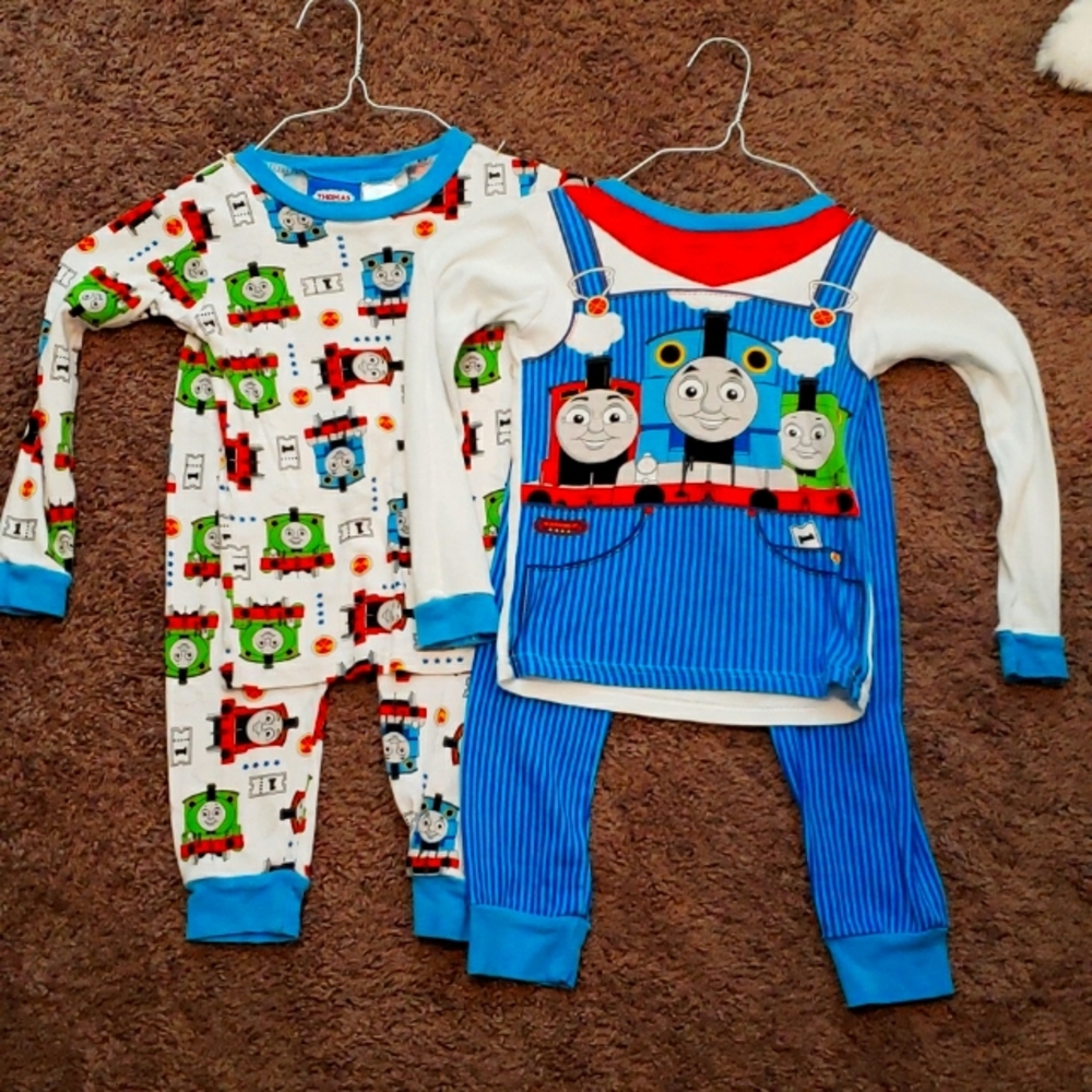 Thomas & Friends Boys PJs size 5T